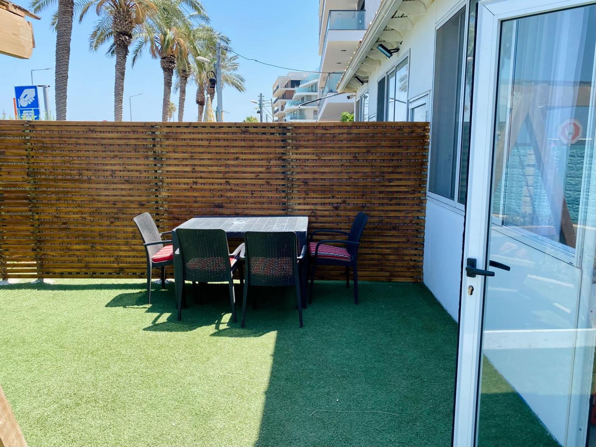 Sea Pearl Apartment Haifa Exterior photo